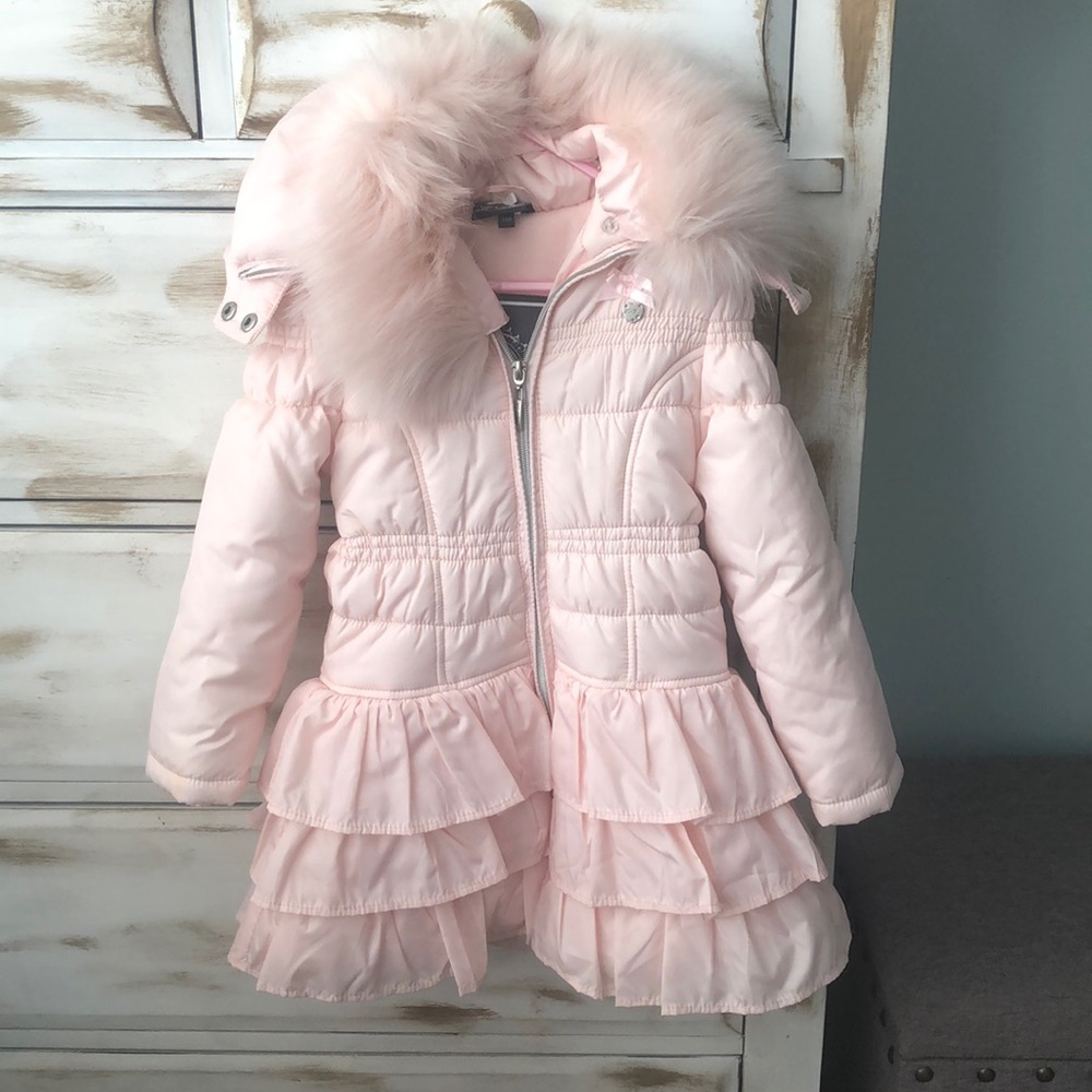 EUC- Le Chic - Pink Puffer w/ Ruffle Bottom 5-6
